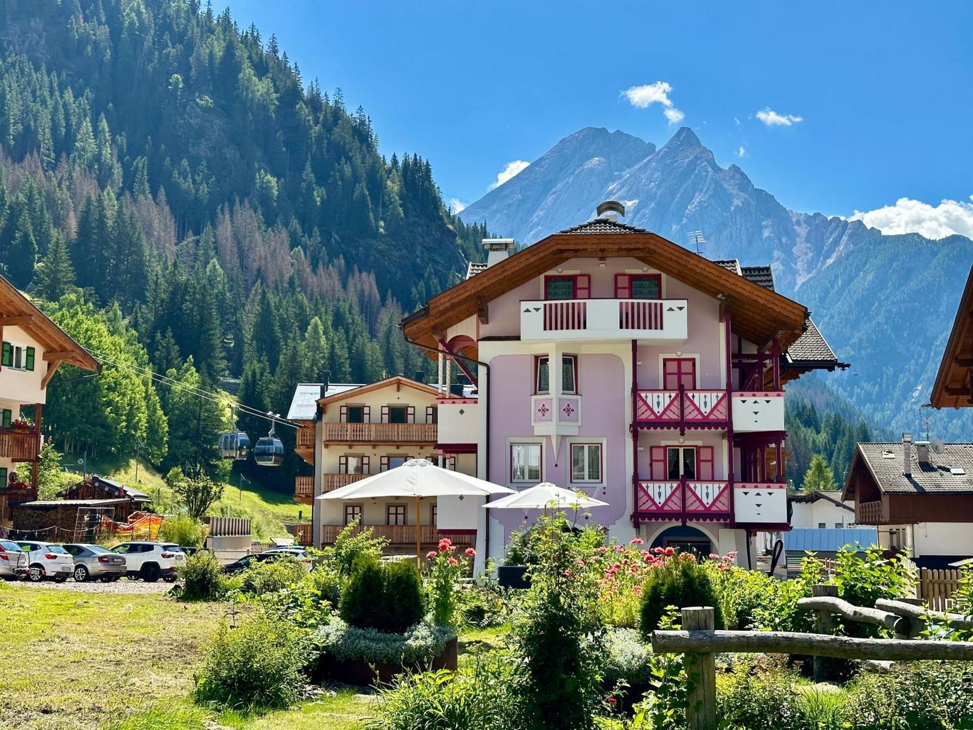 B&B Cesa Planber Mountain View Bike Friendly Canazei Exterior foto
