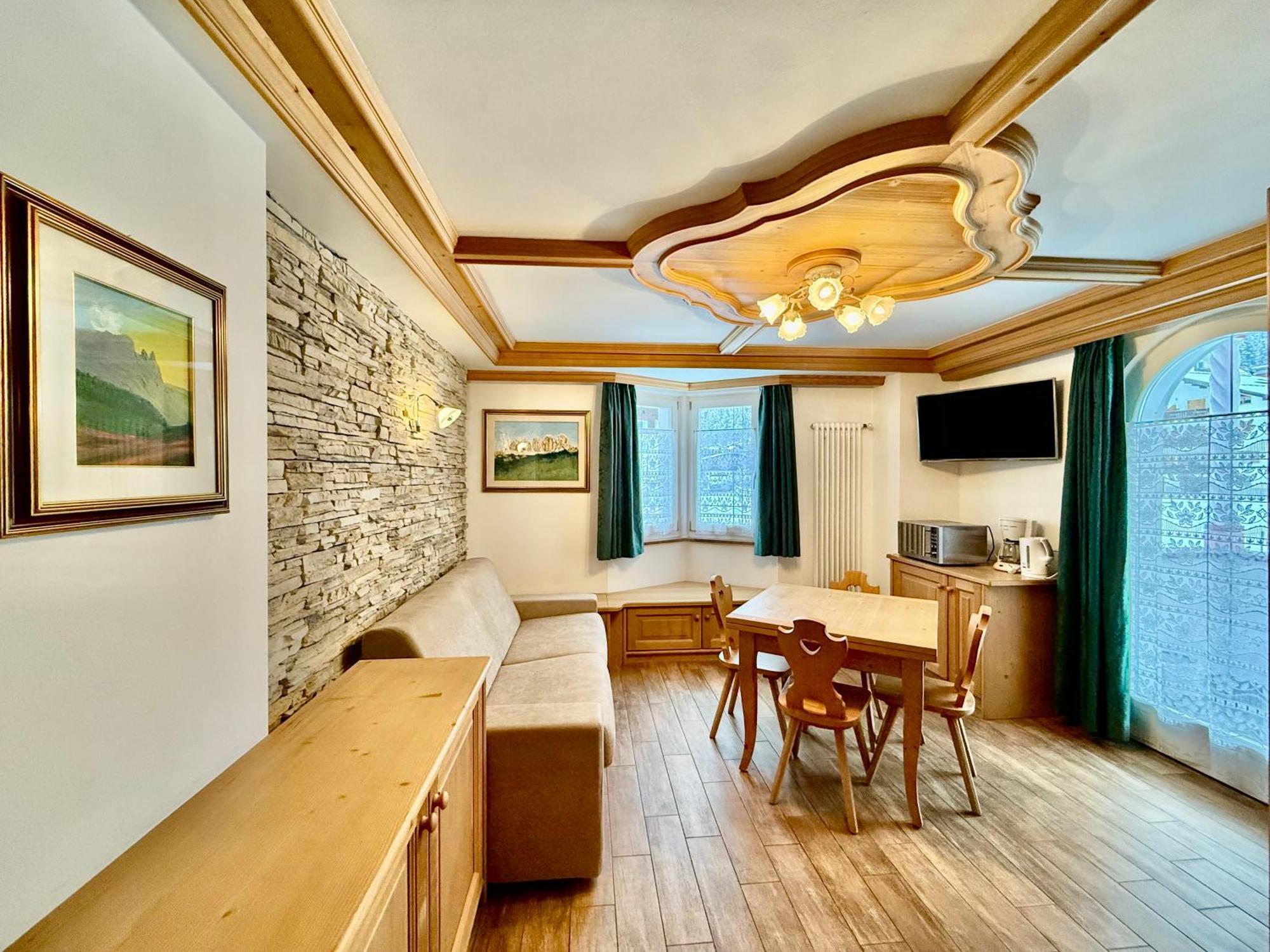 B&B Cesa Planber Mountain View Bike Friendly Canazei Habitación foto